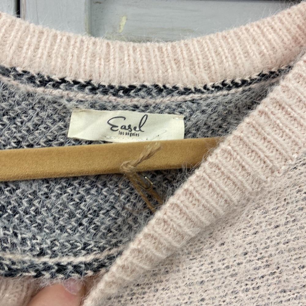 Top Easel LA Zebra Print Knit Mauve and Black Plus Sizes - Picture 3 of 7